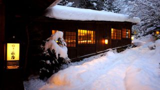 福地温泉「湯元長座」は奥飛騨温泉郷の老舗旅館！